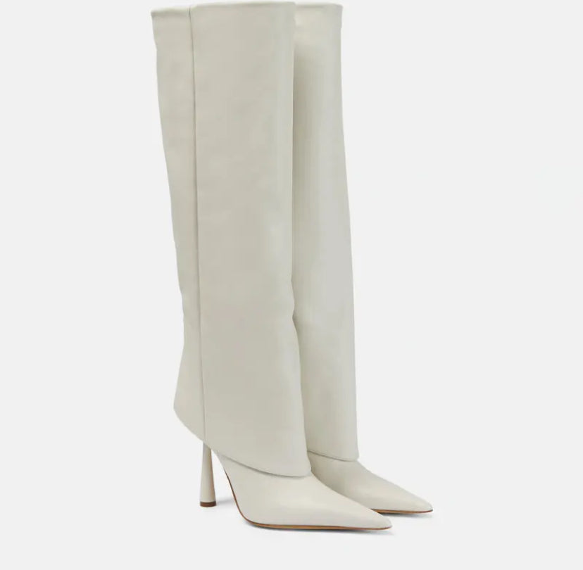 Top Fashion Heeled Boots Brown, Black and White