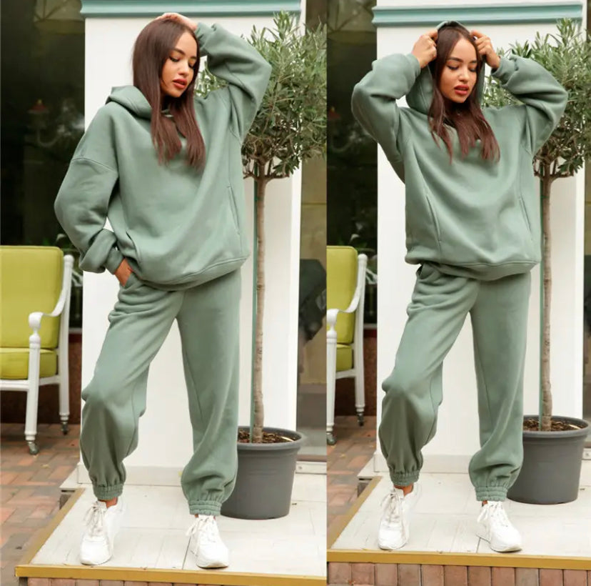 Casual Women’s Sportswear Costume 7 colors
