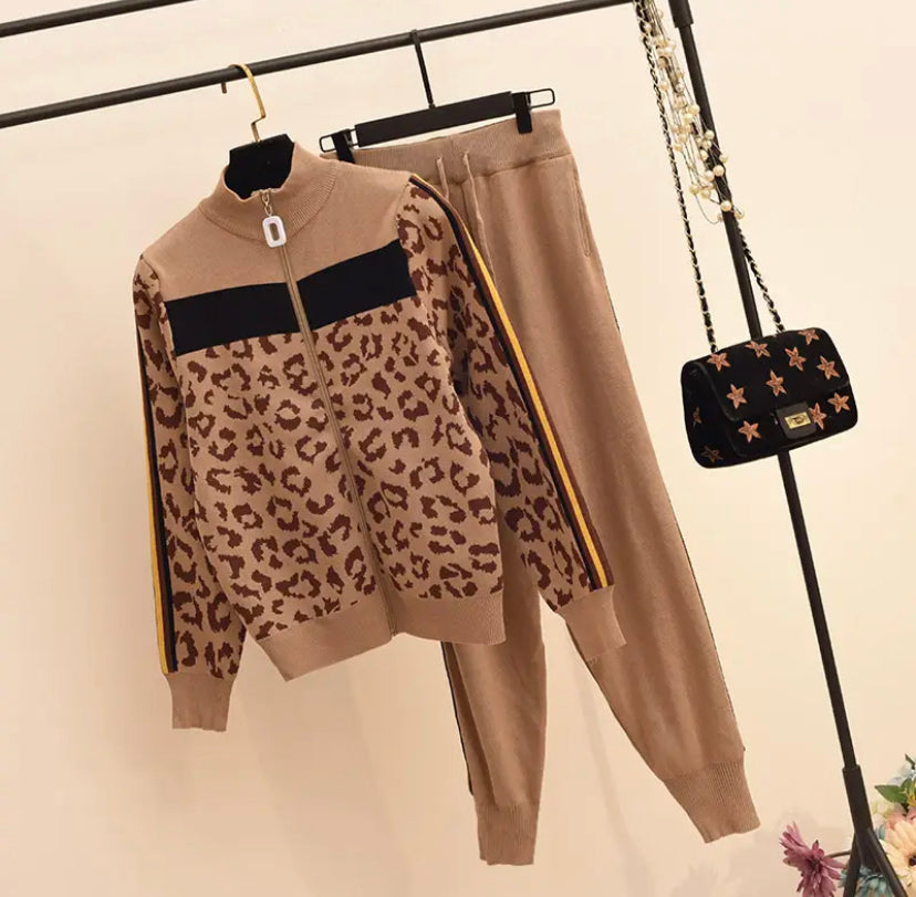 Leopard Women's Suit 2 colors